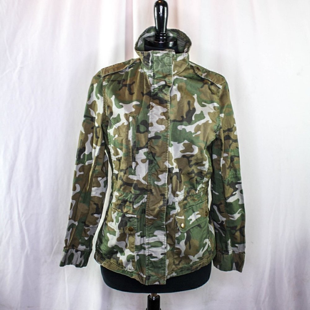 Love Tree Camouflage Jacket 100% Cotton High Collar Size L